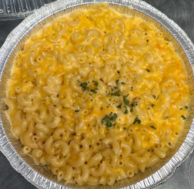 Mac Daddy & Cheese.
