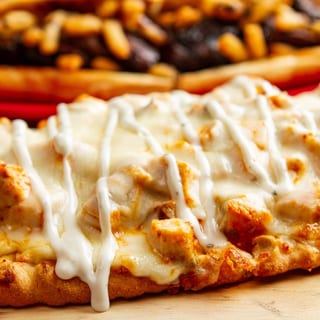 The Buffalo Flatbread